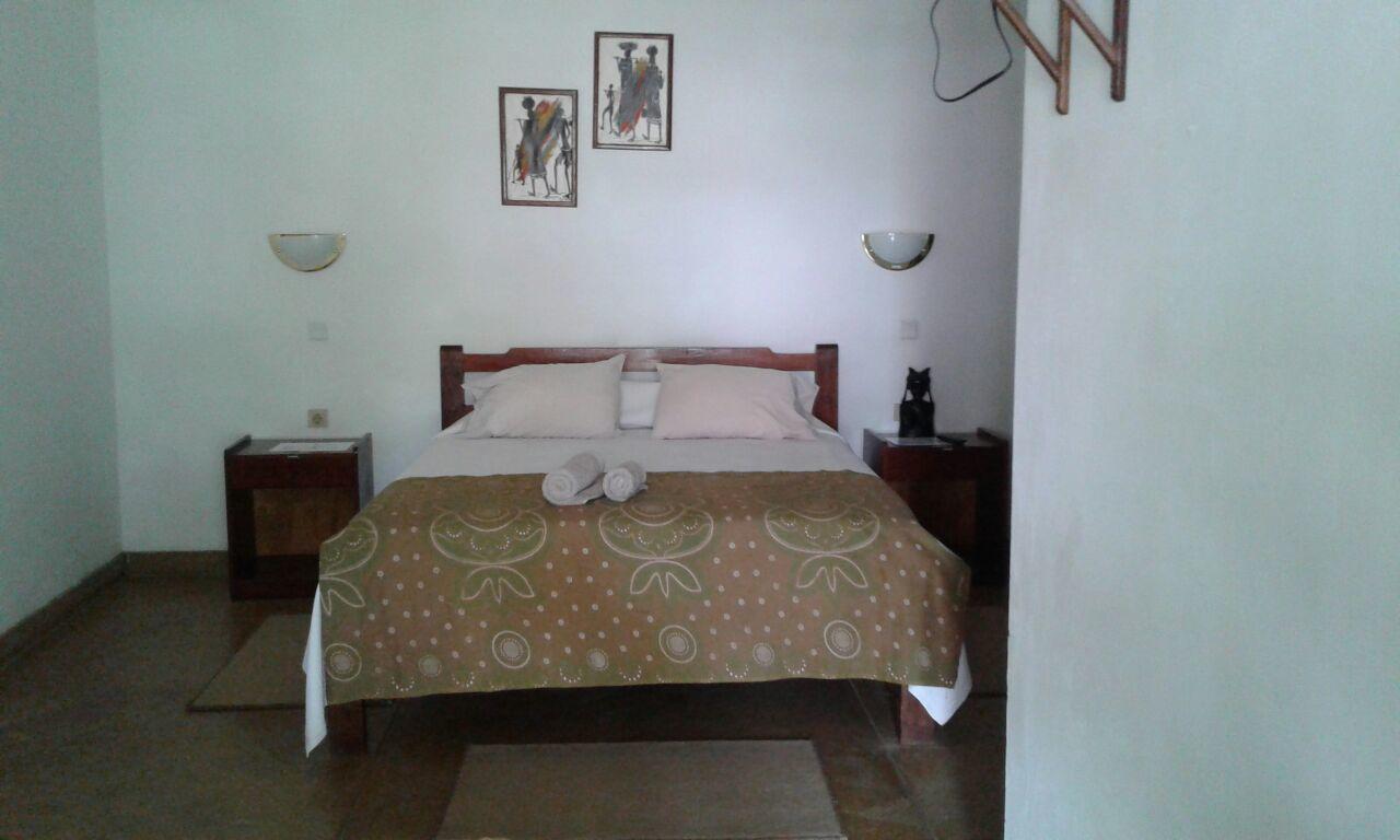 Pensao Residencial Reggio Emilia Hotel เปงบา ภายนอก รูปภาพ